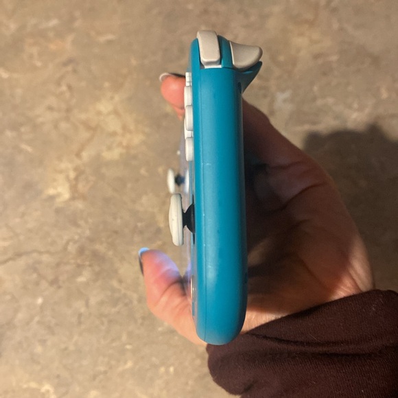 Nintendo Switch Lite ***SOLD*** - Picture 6 of 10